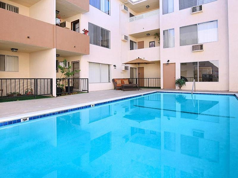 Apartments Studio City