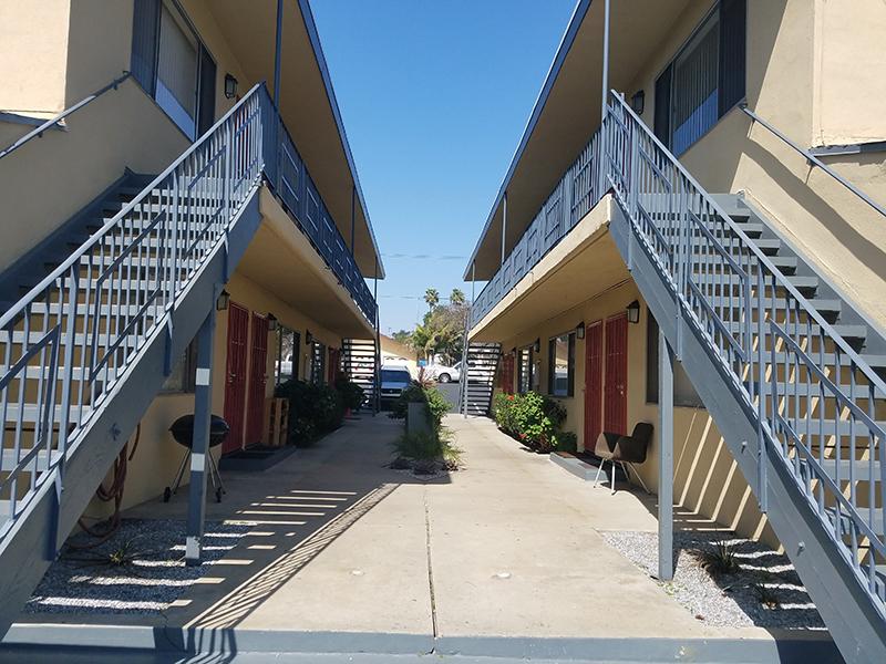 Apartments Lawndale