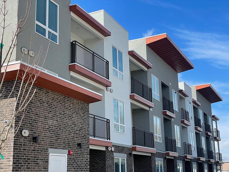 Apartments Midvale